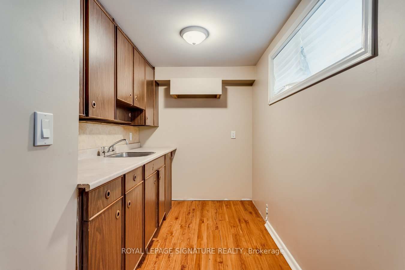 14 Barksdale Ave