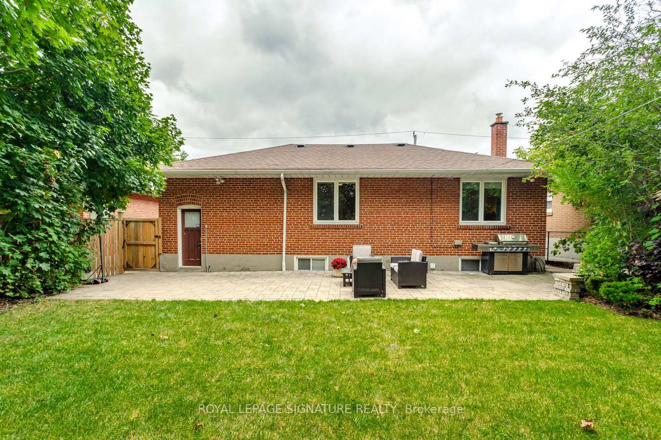 14 Barksdale Ave