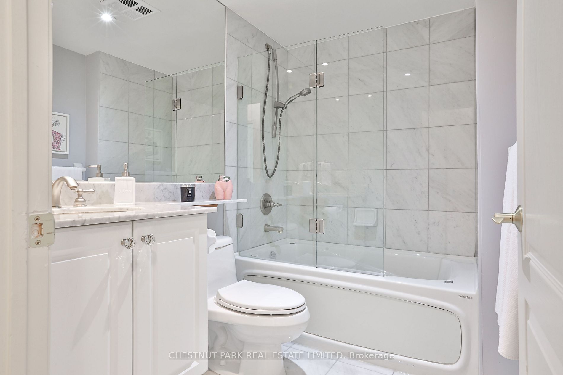 Listing C7009102 - Large Photo # 22
