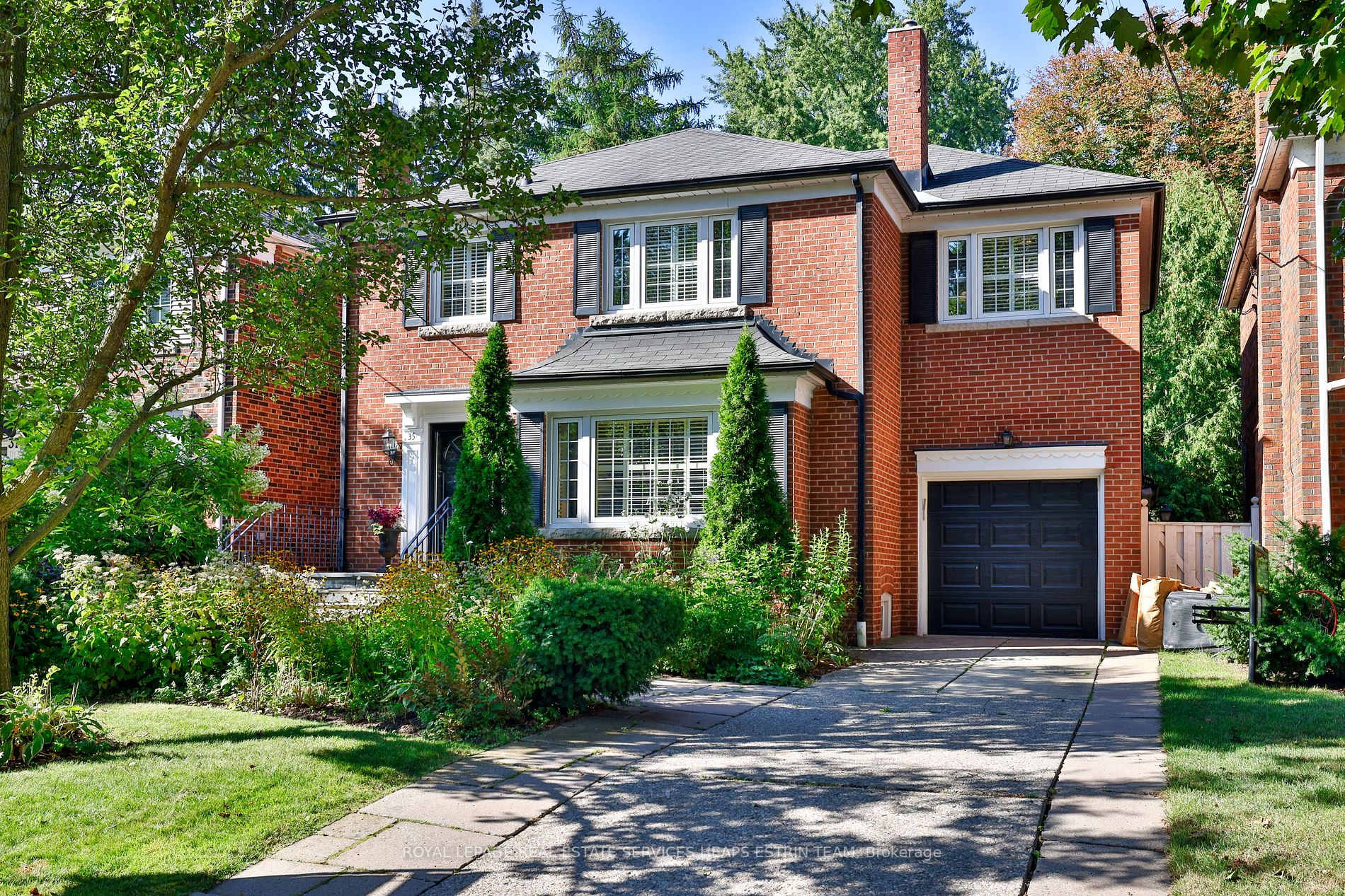 35 Rykert Cres