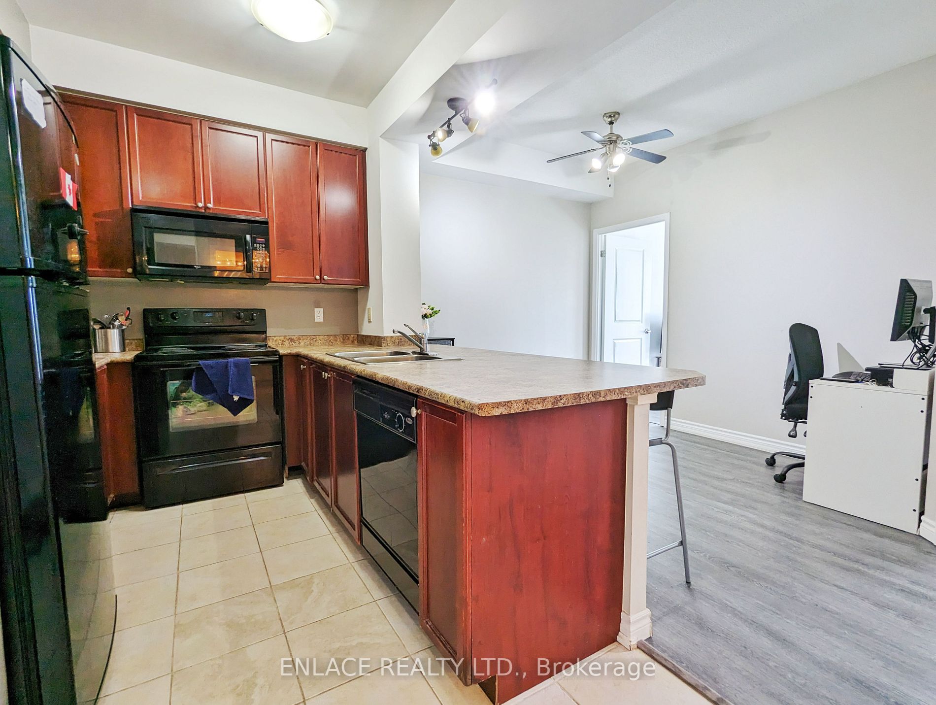 872 Sheppard Ave W, #711