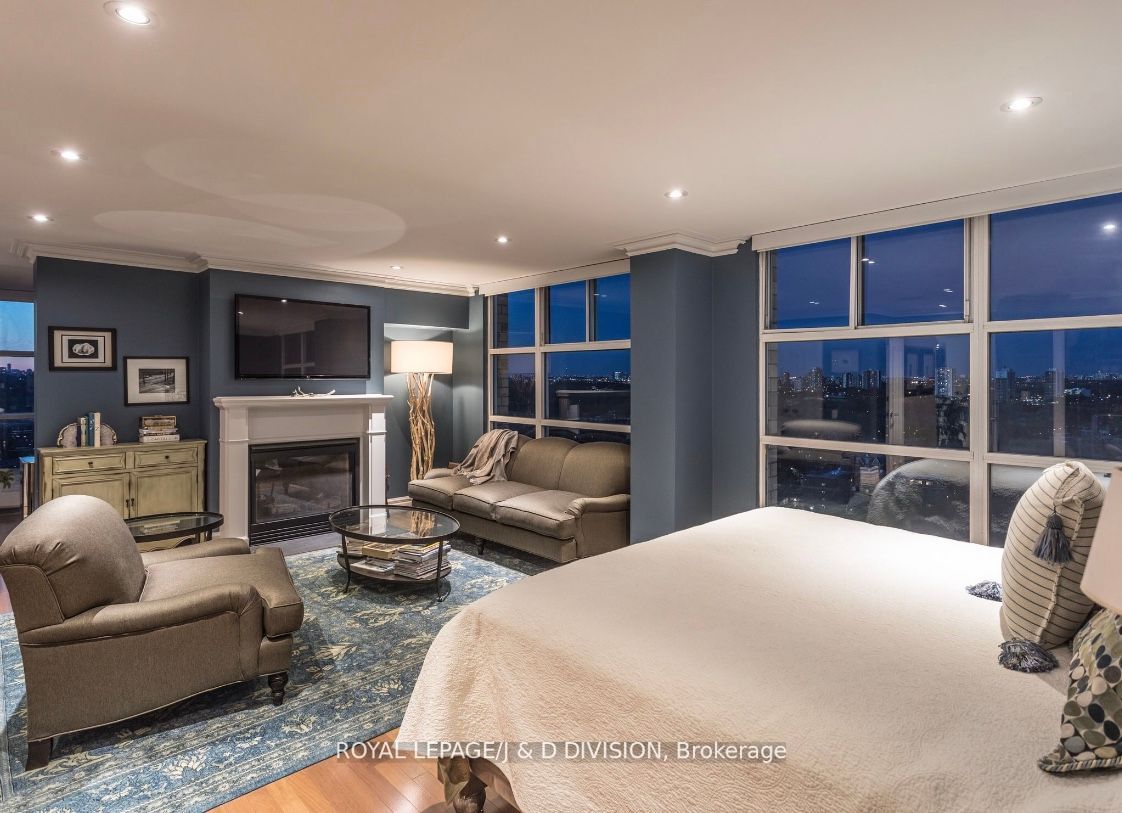 409 Bloor St E, #Ph1