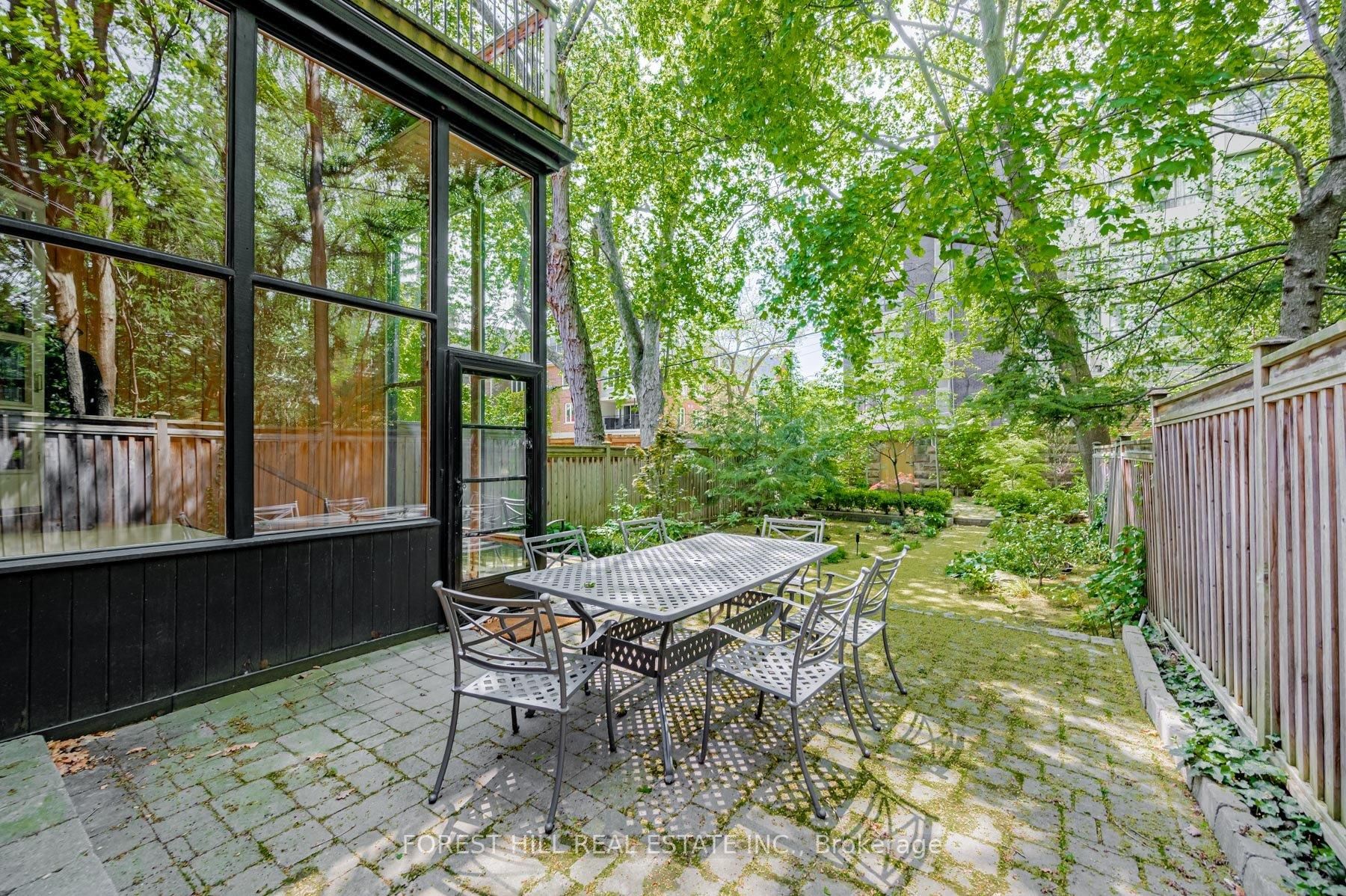 64 Admiral Road