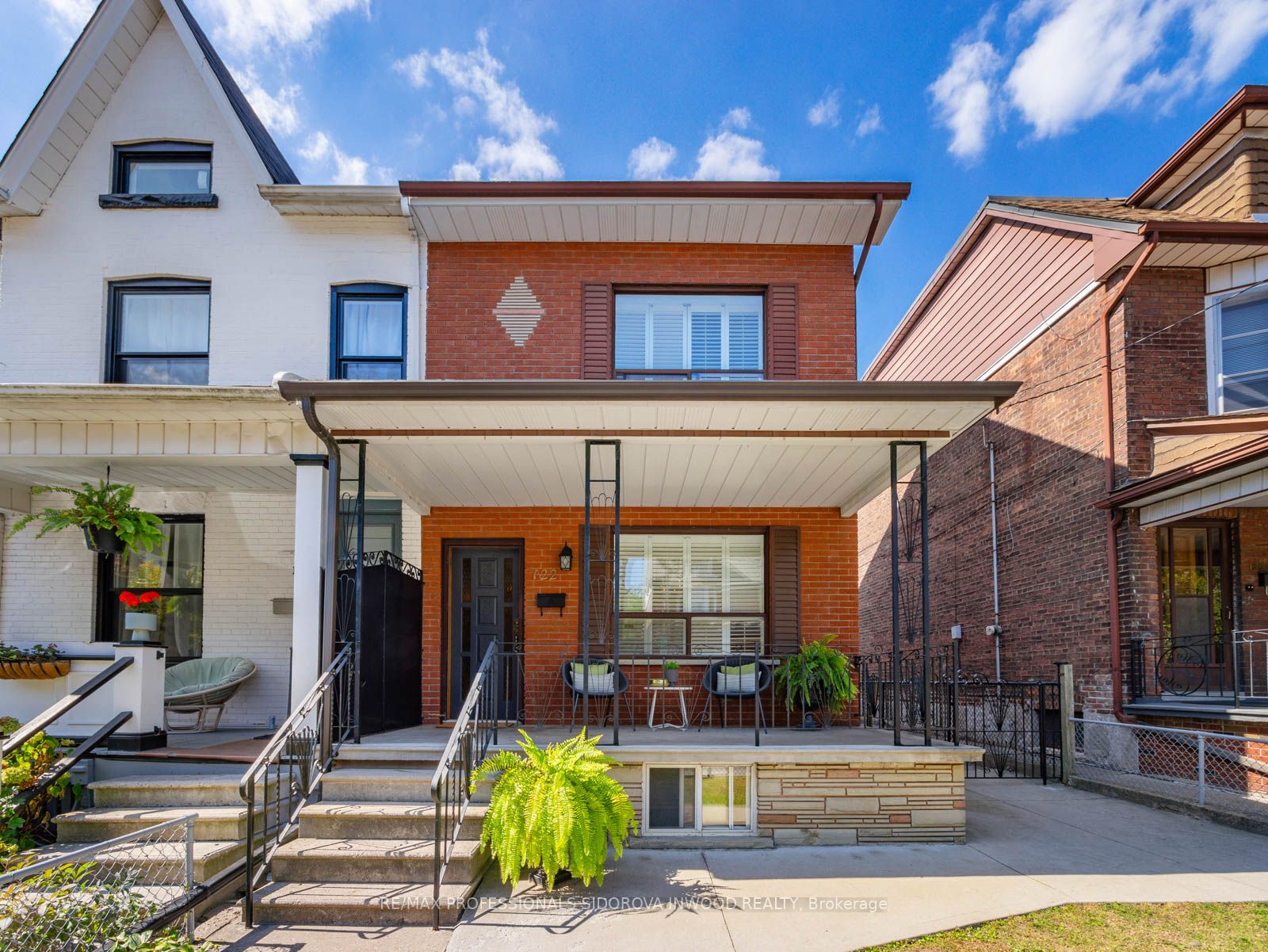 122 Margueretta St