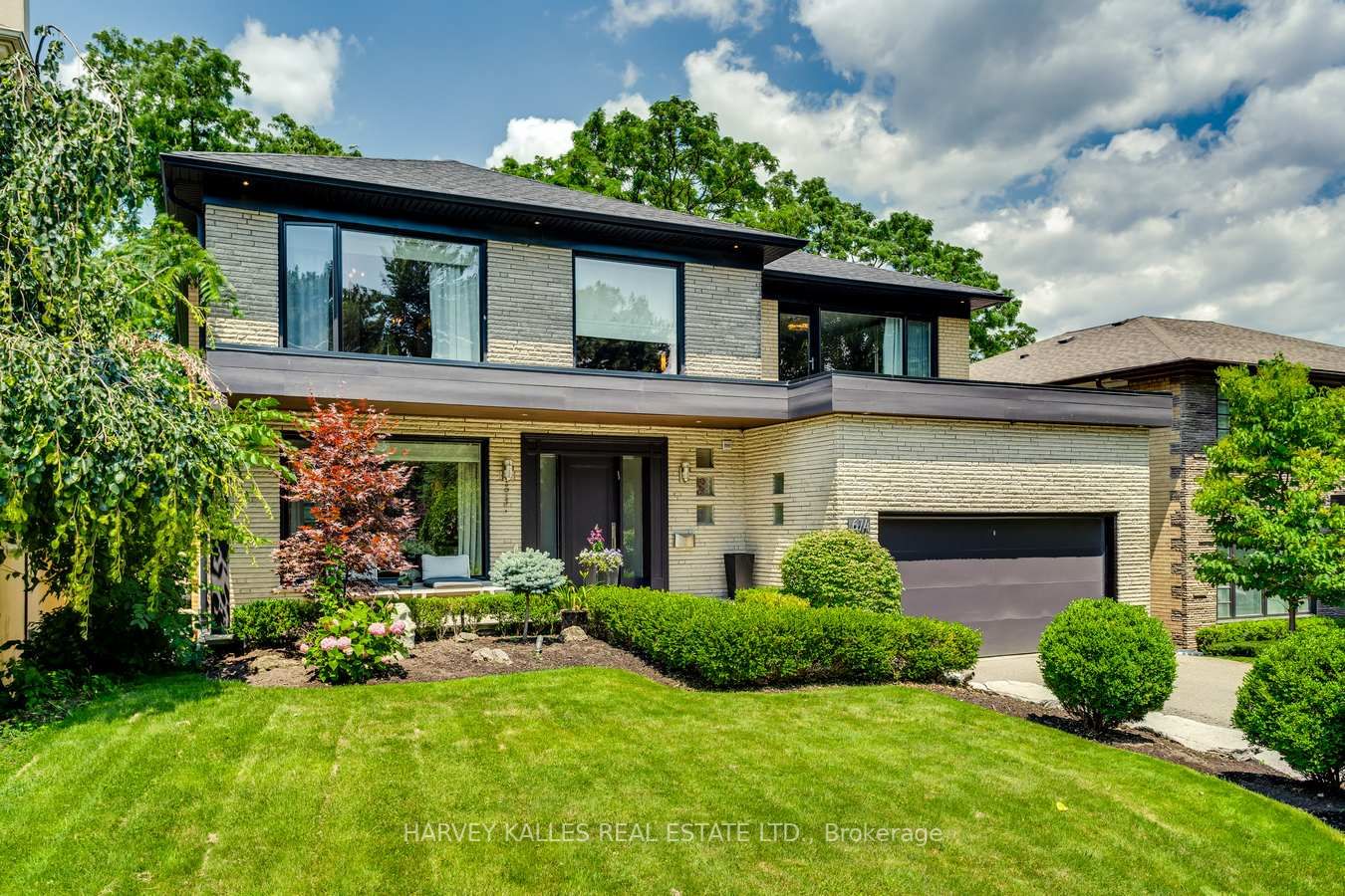 674 Briar Hill Ave