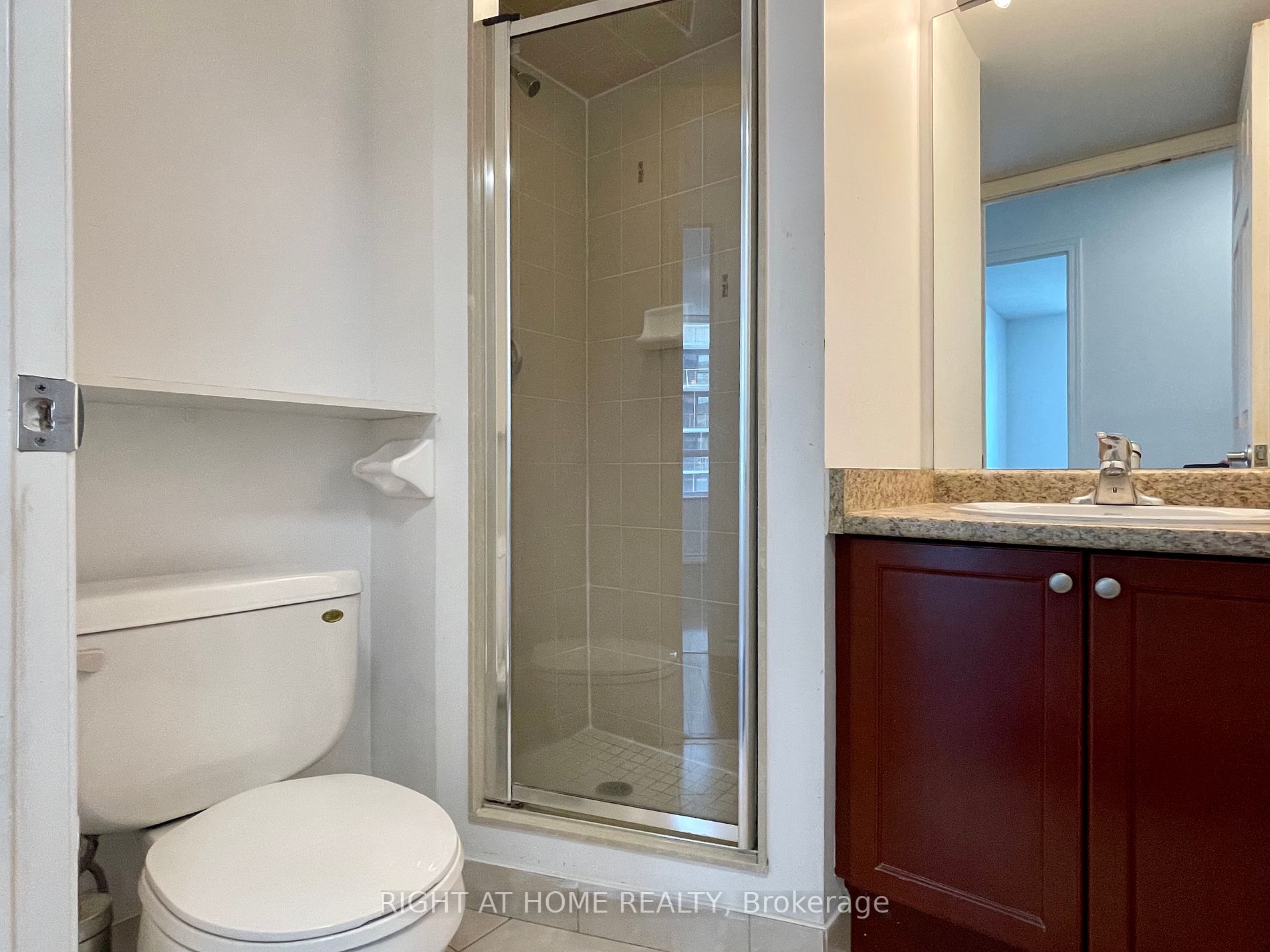 18 Spring Garden Ave, #3202