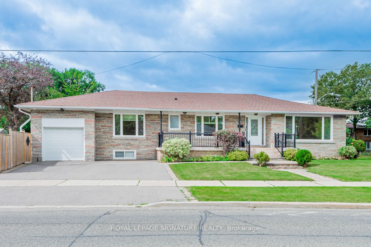 141 Palm Dr