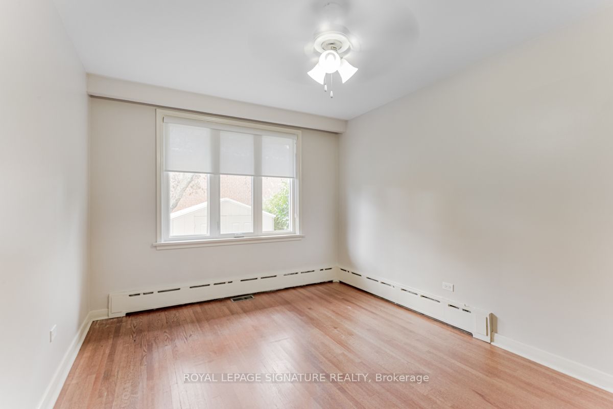 141 Palm Dr