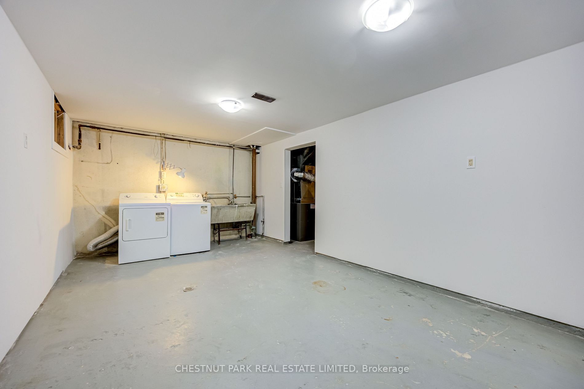 6 Leith Hill Rd, #58