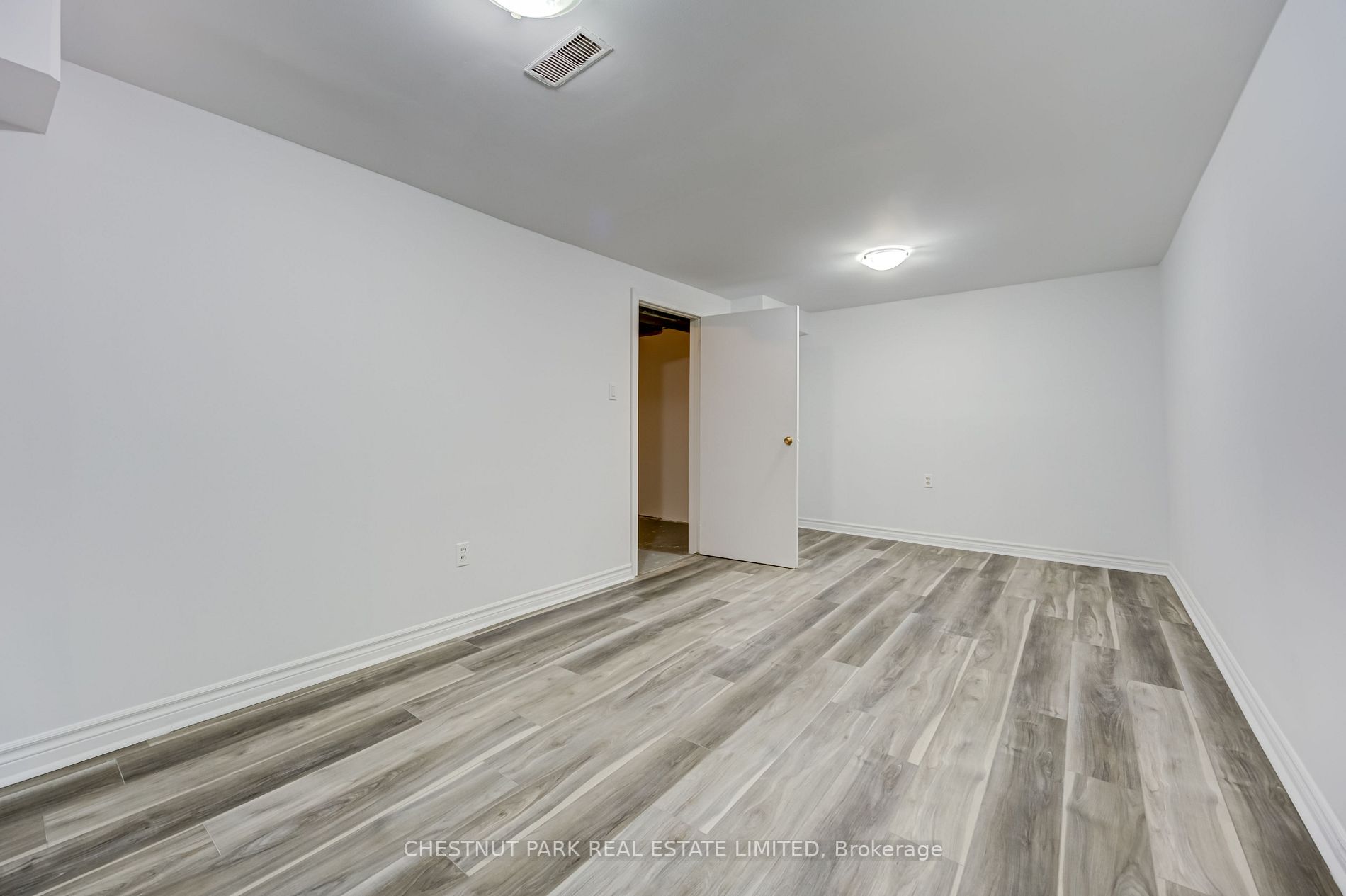 6 Leith Hill Rd, #58
