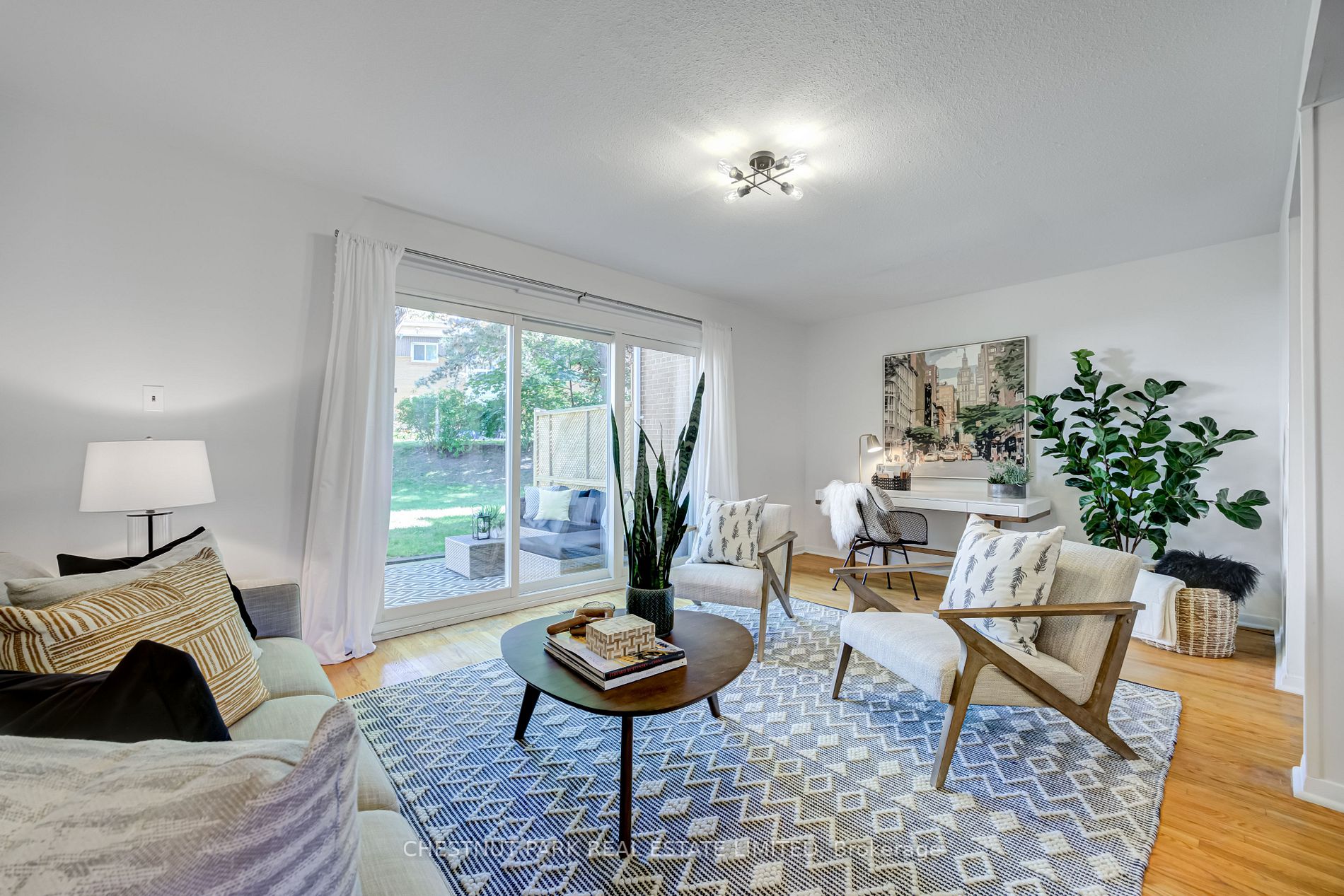 6 Leith Hill Rd, #58