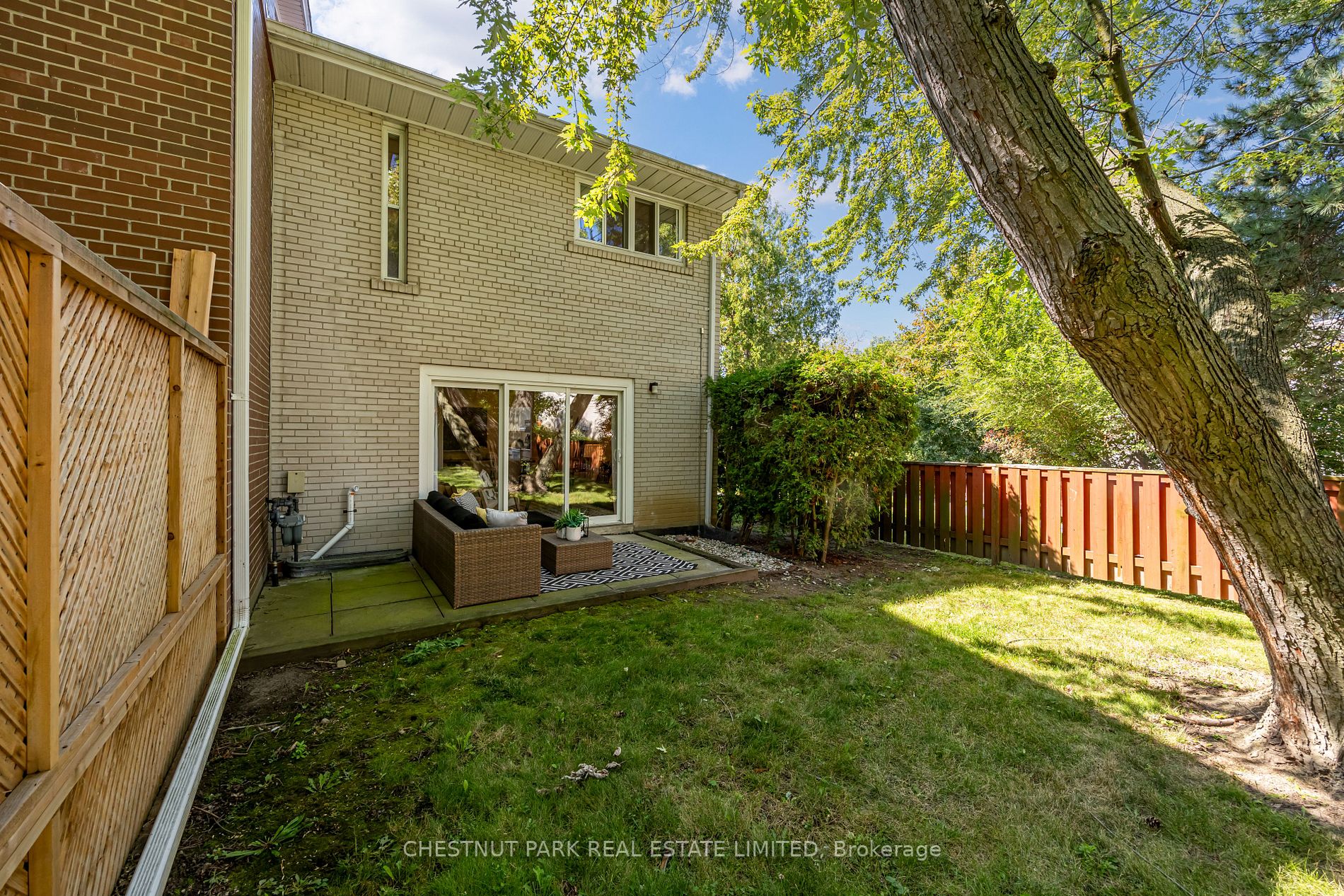 6 Leith Hill Rd, #58