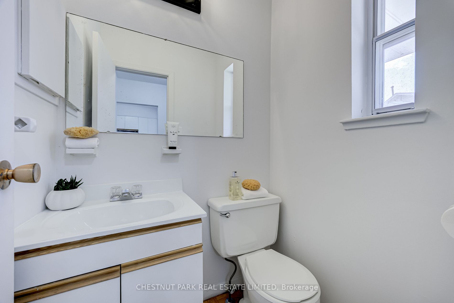 6 Leith Hill Rd, #58