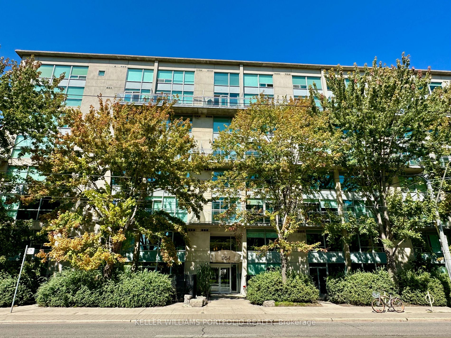 954 King St W, #321