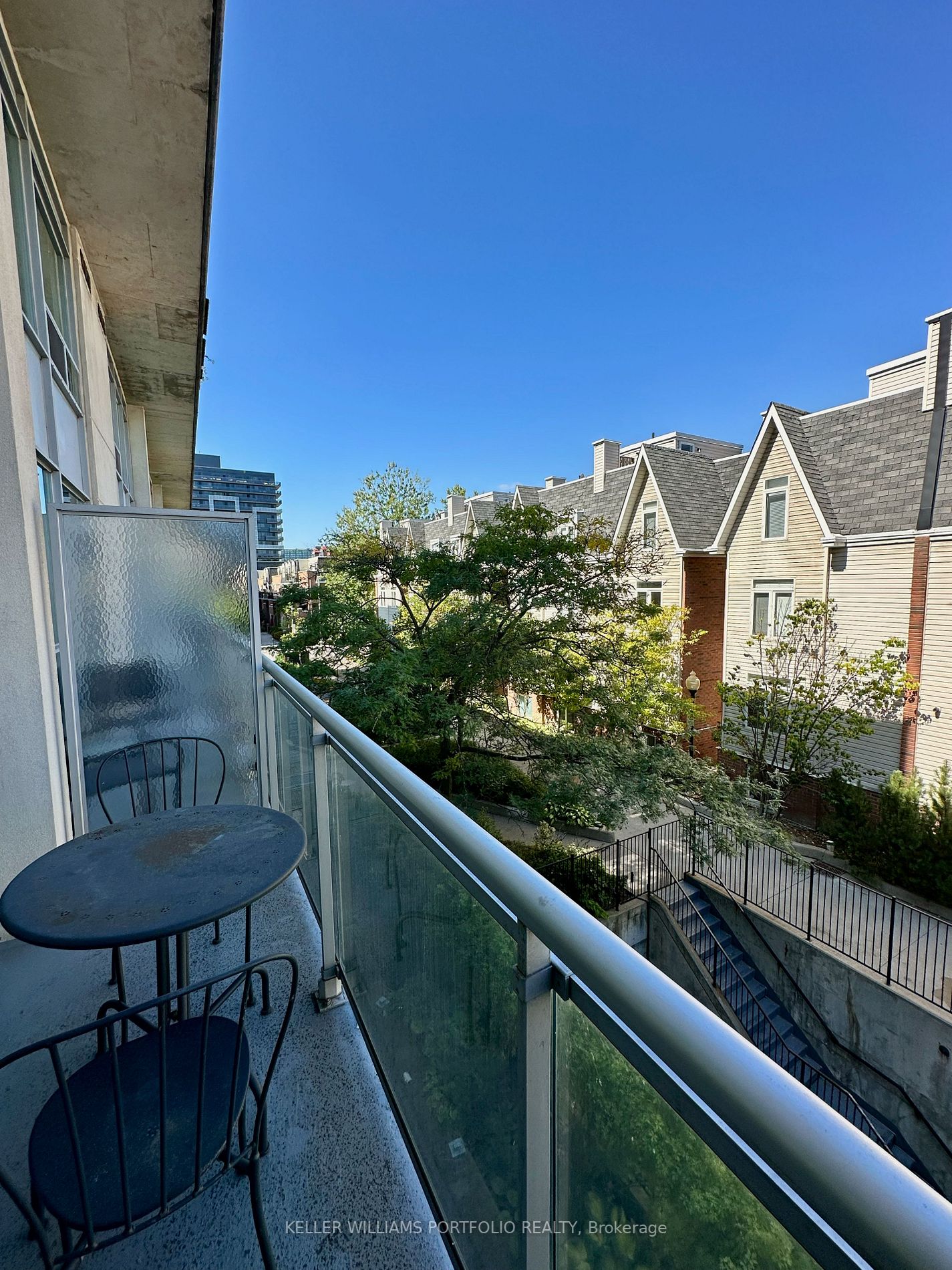 954 King St W, #321