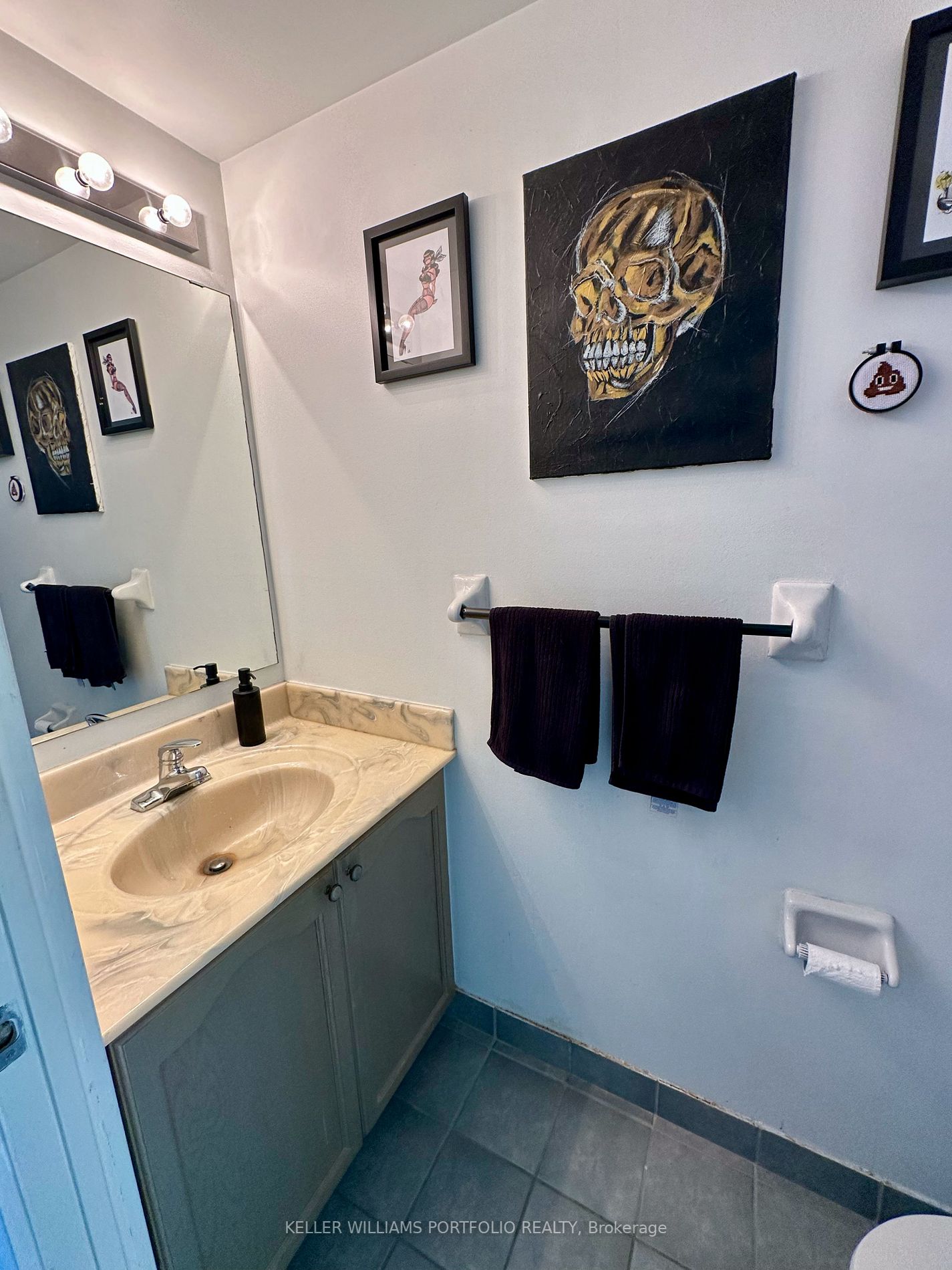 954 King St W, #321