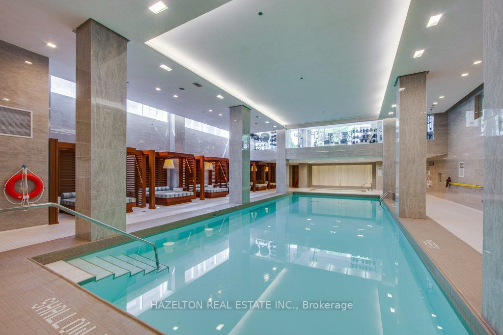 170 Avenue Rd, #211