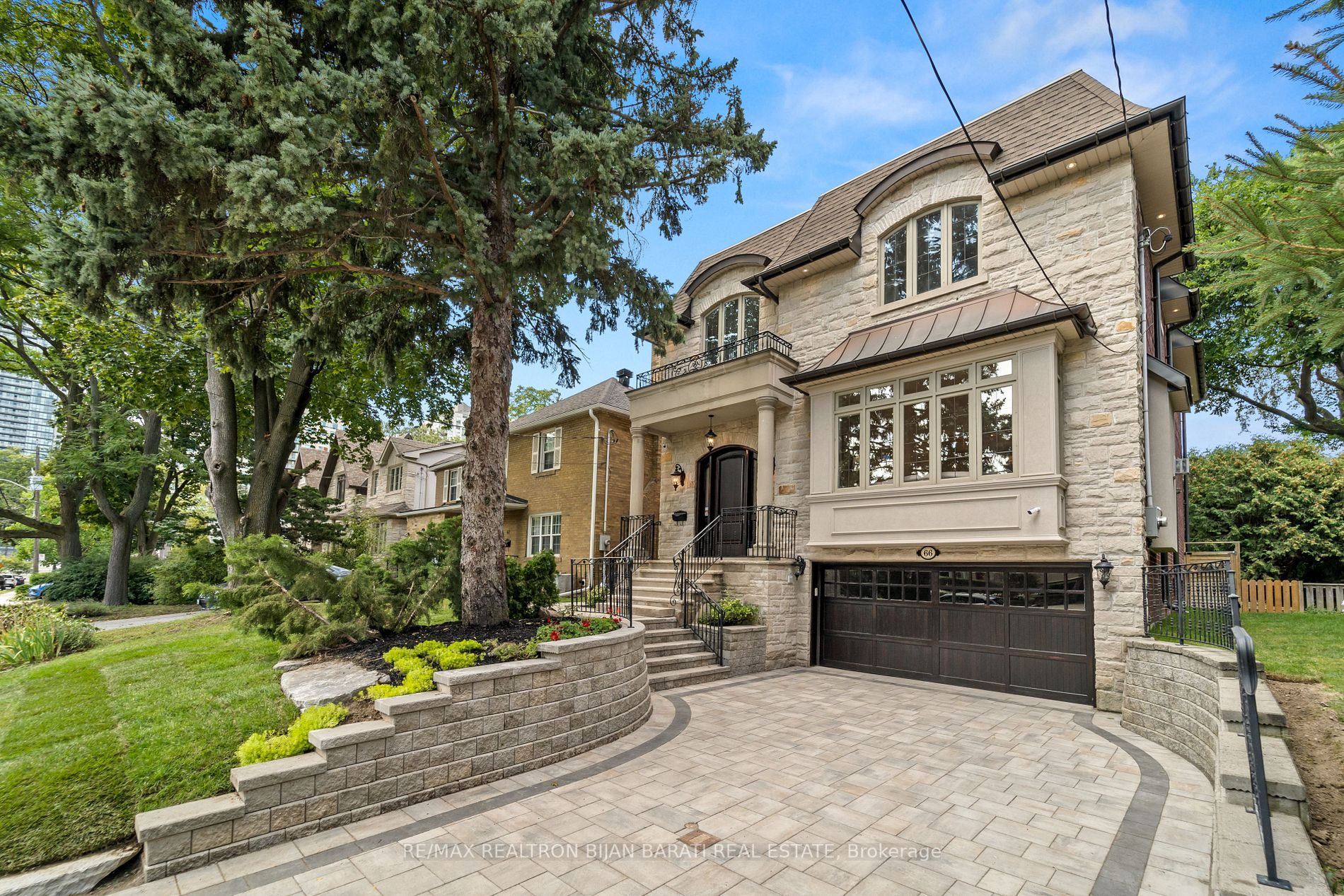 66 Kingsdale Ave