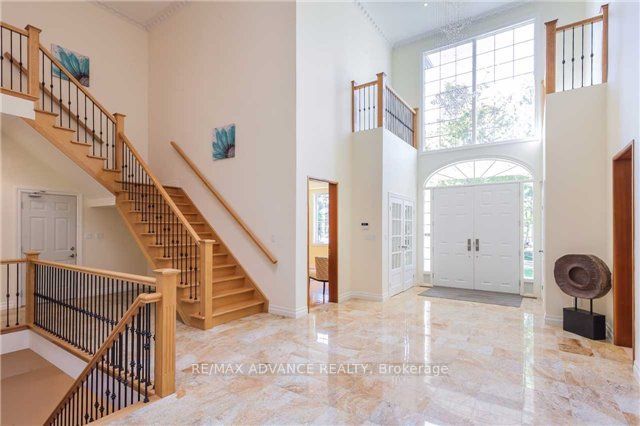 8 Shady Oaks Crescent