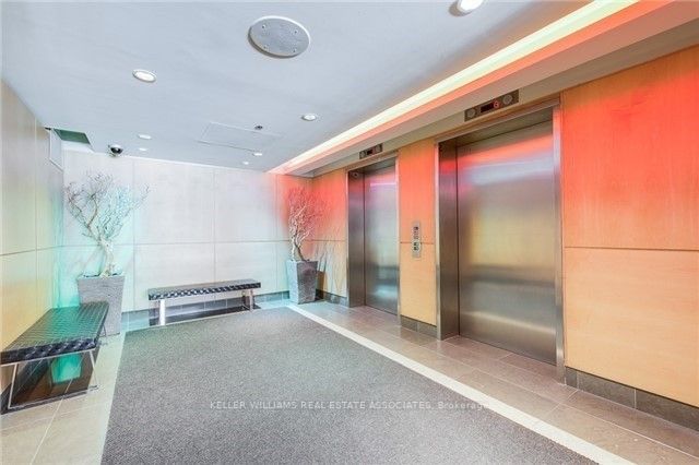 220 Victoria St, #1206