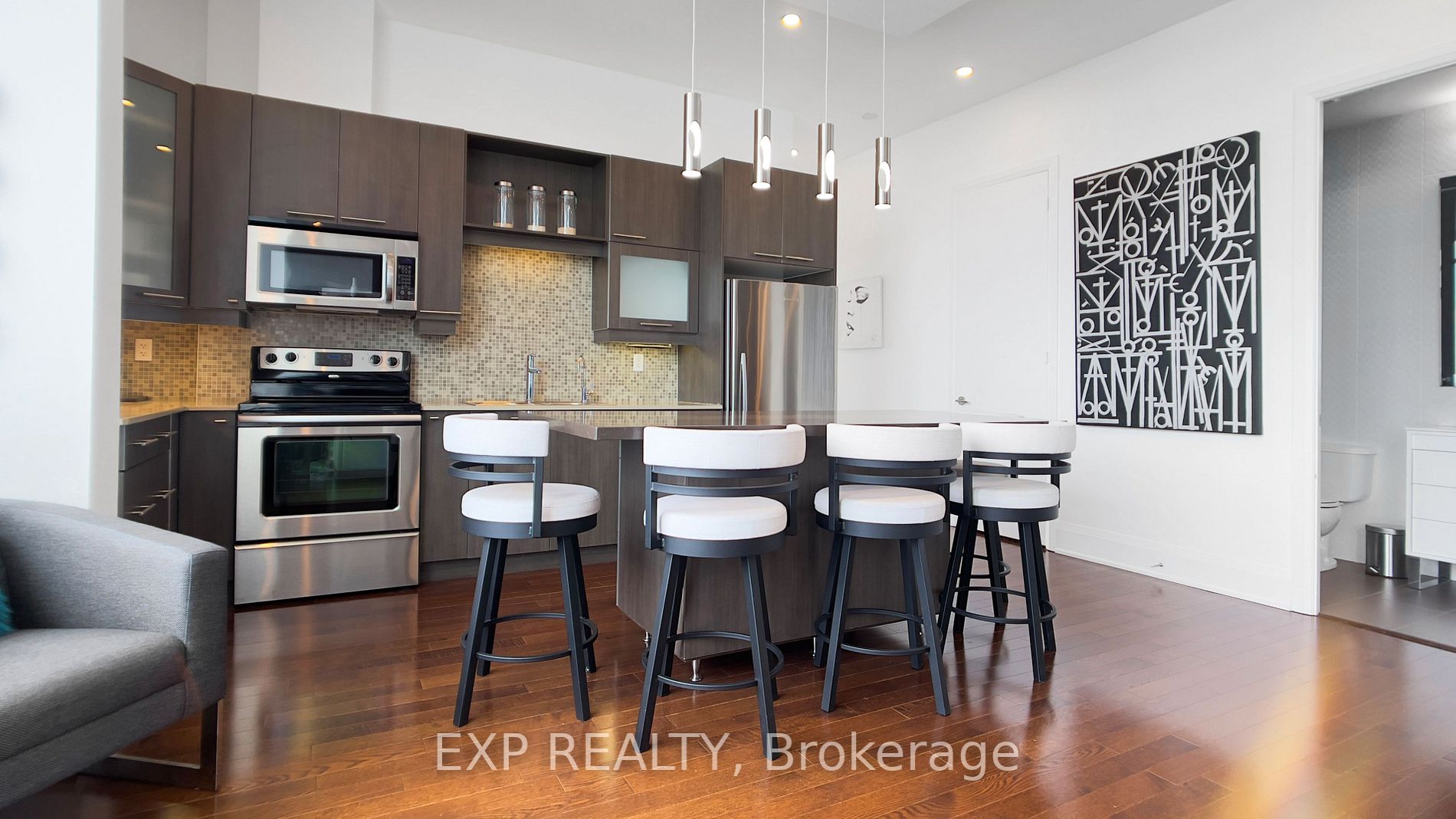 500 Sherbourne St, #3401