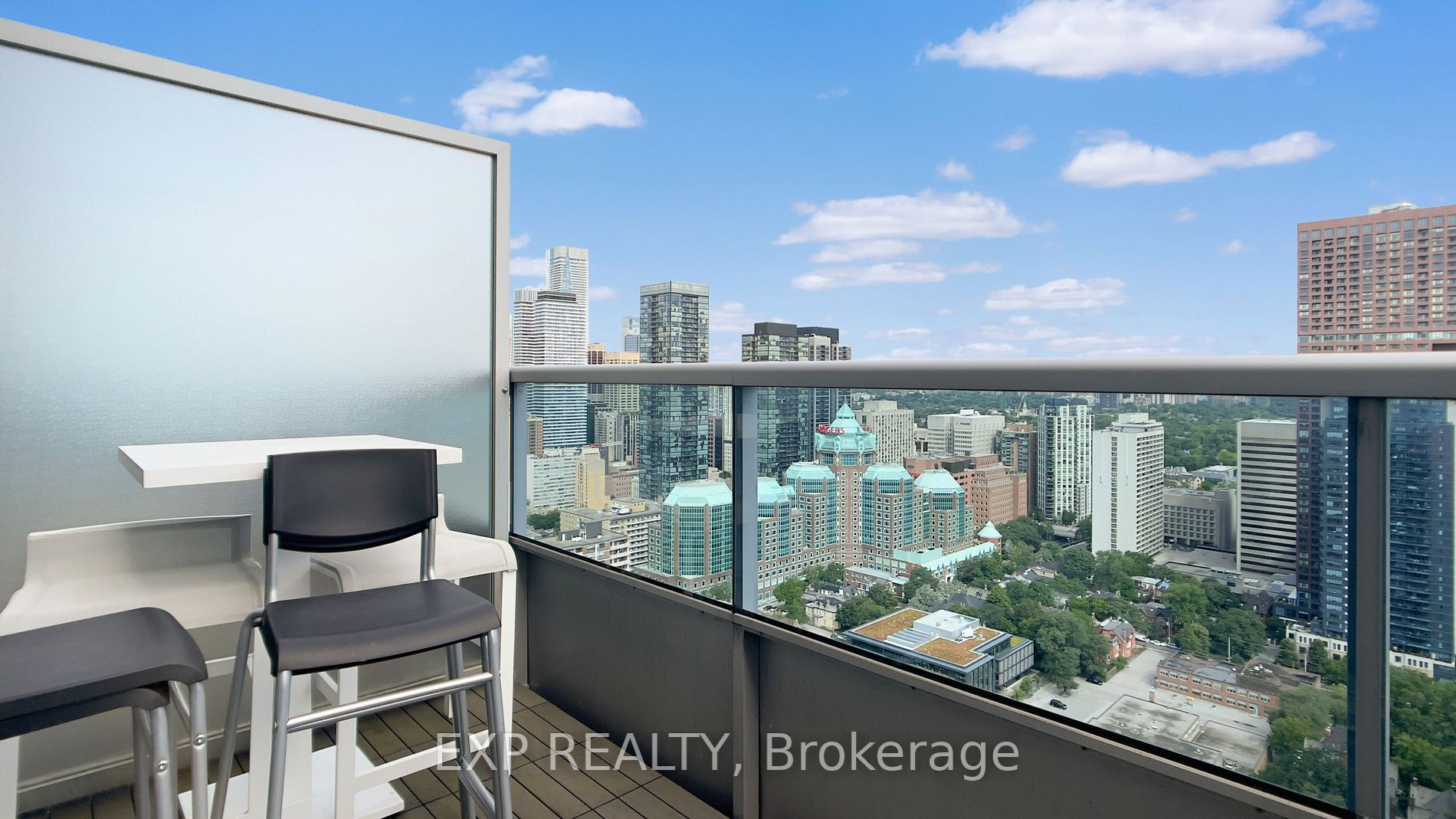500 Sherbourne St, #3401
