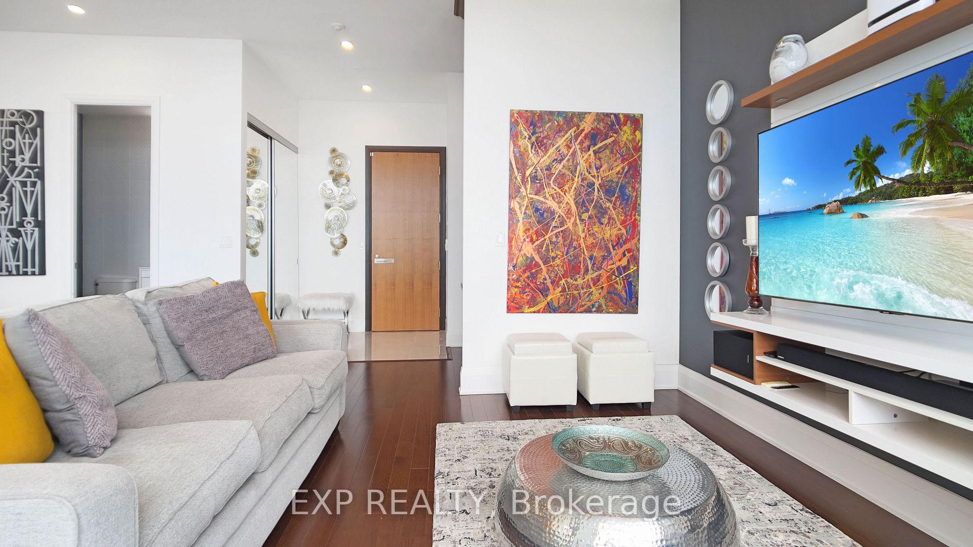 500 Sherbourne St, #3401