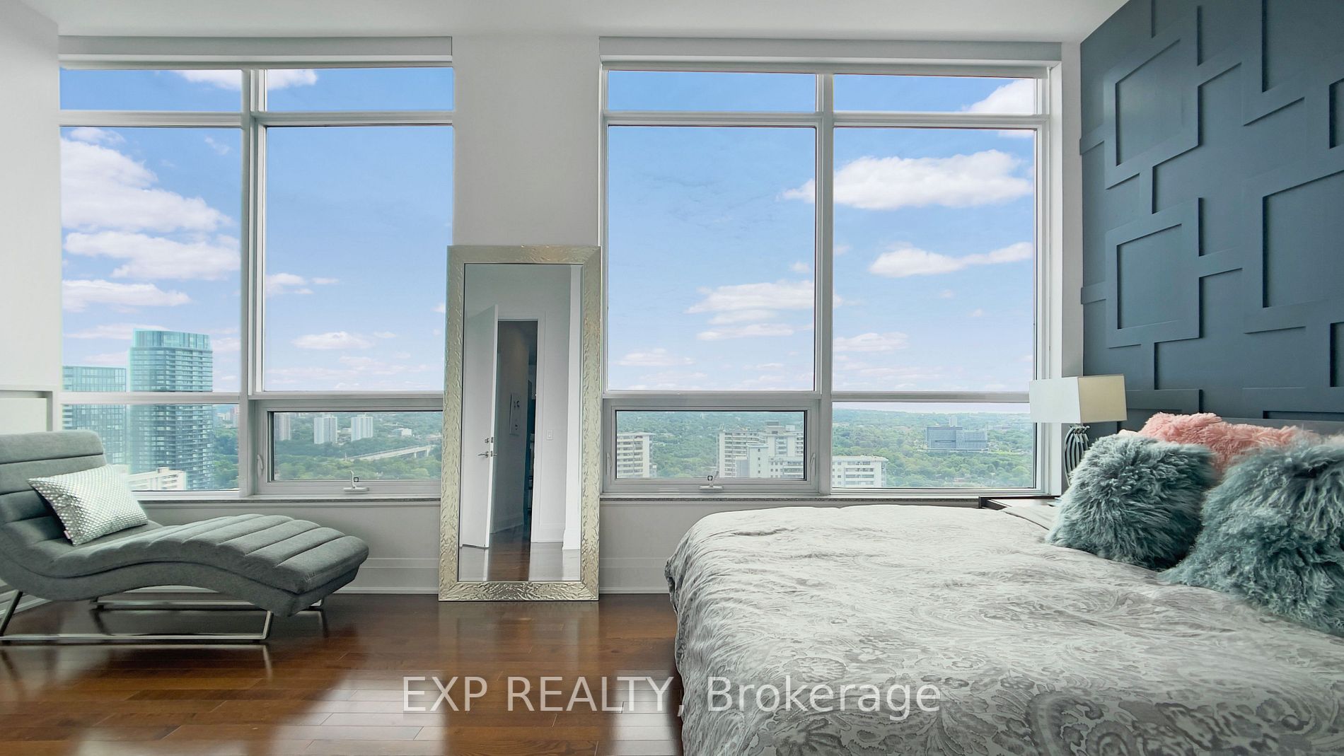 500 Sherbourne St, #3401