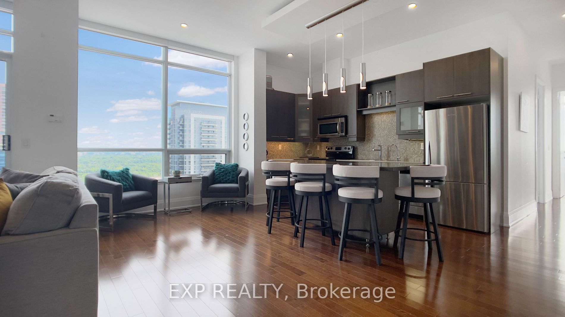 500 Sherbourne St, #3401