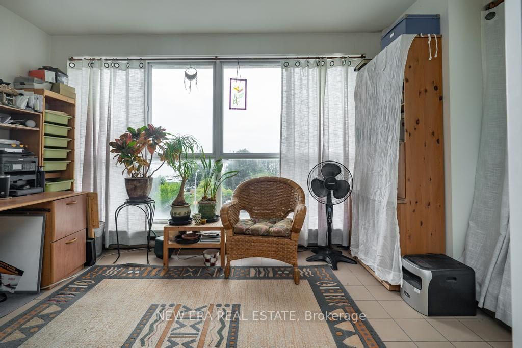 460 Queens Quay W, #404E