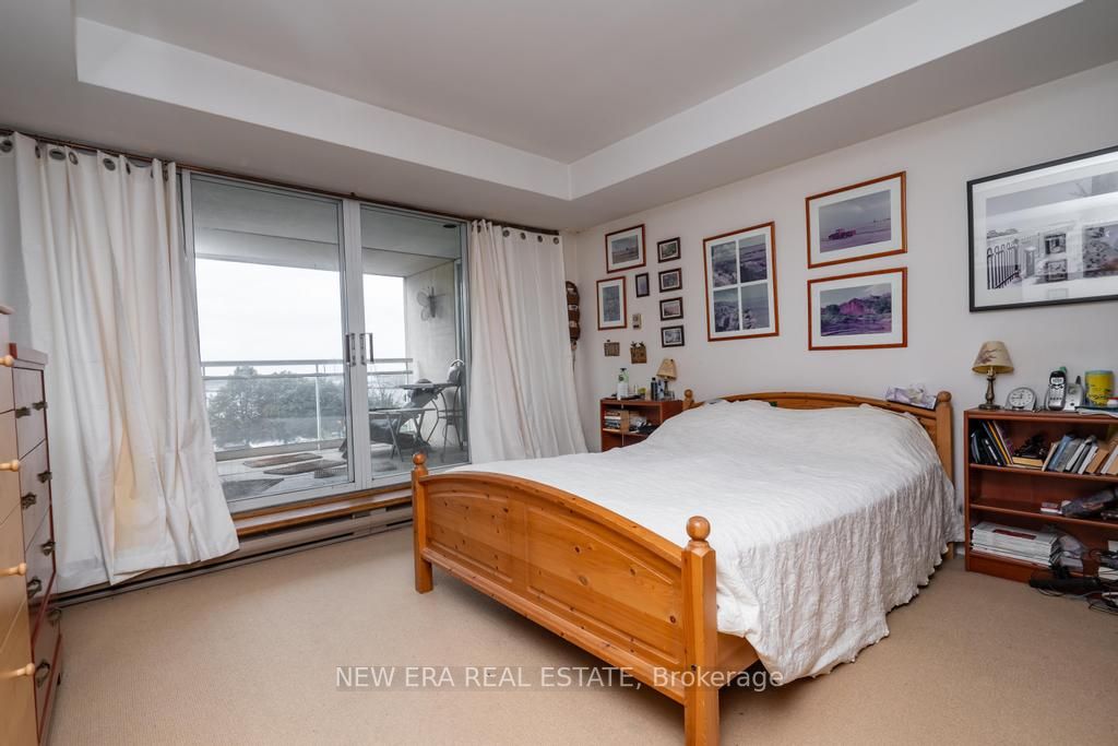 460 Queens Quay W, #404E