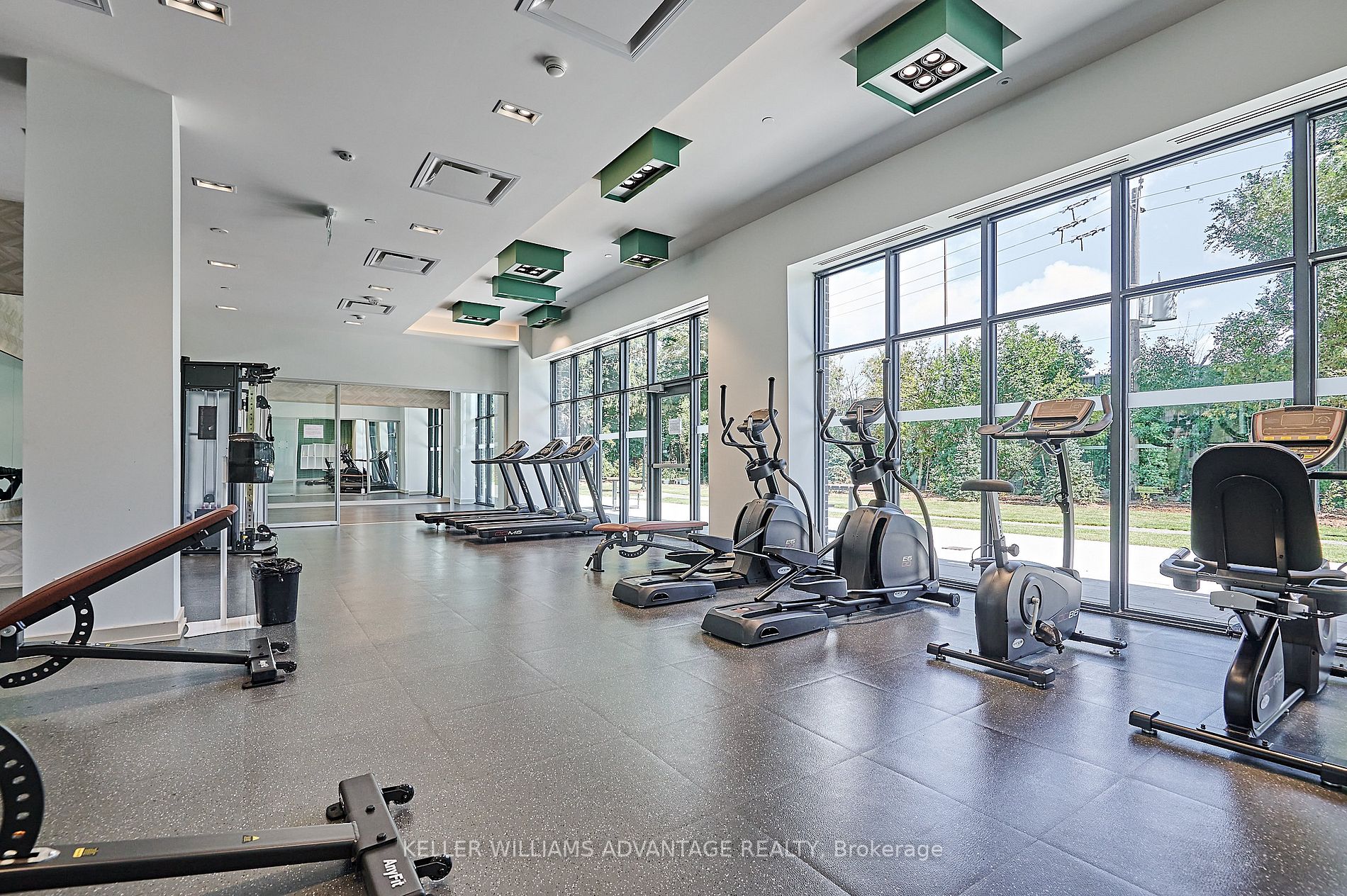 188 Fairview Mall Dr, #1610
