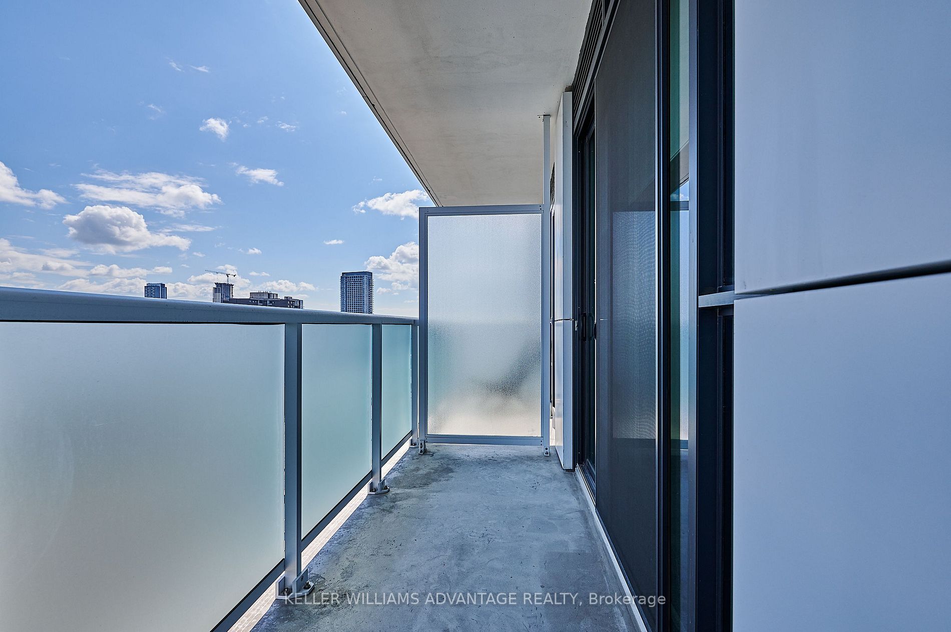 188 Fairview Mall Dr, #1610
