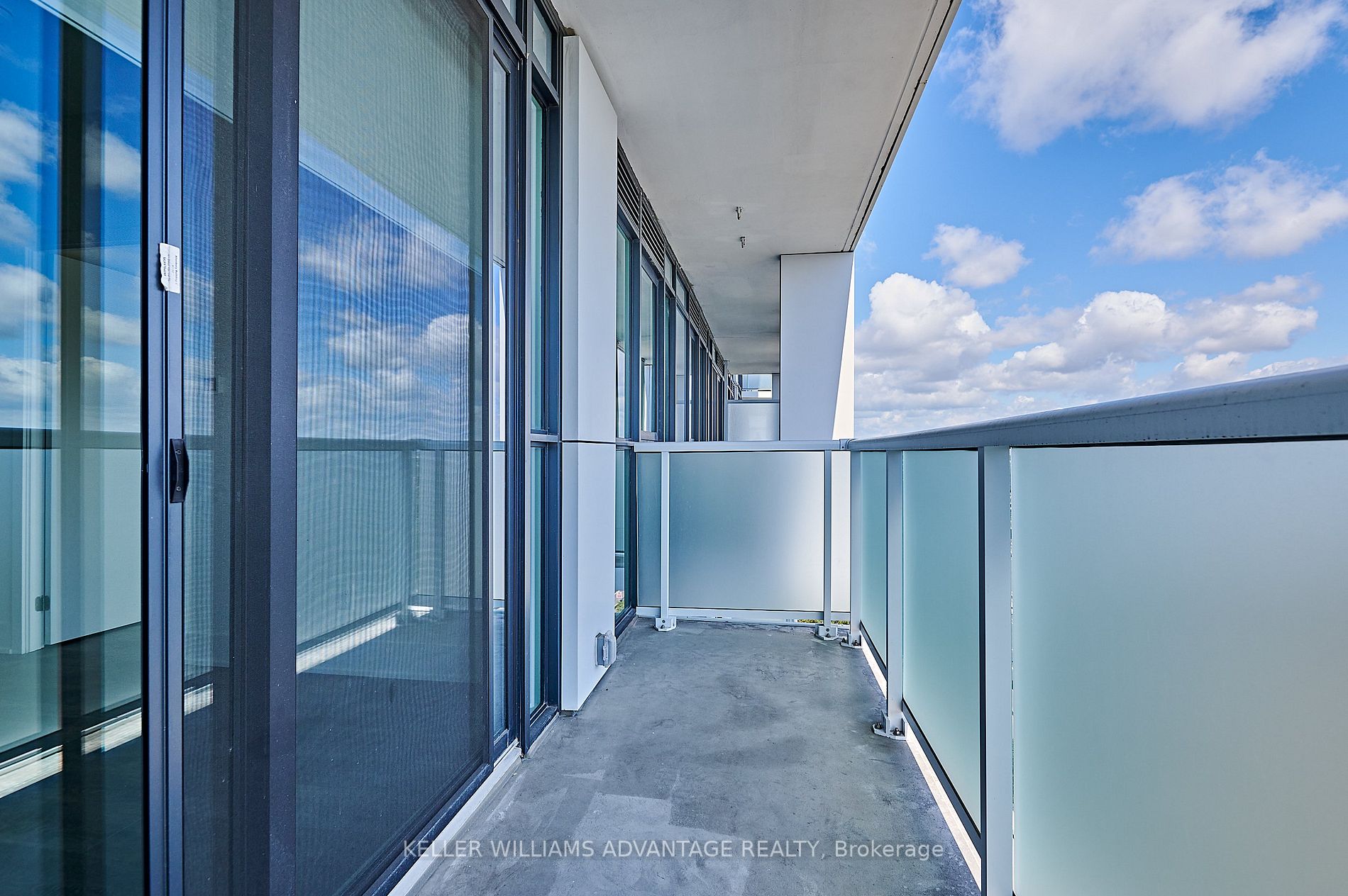 188 Fairview Mall Dr, #1610