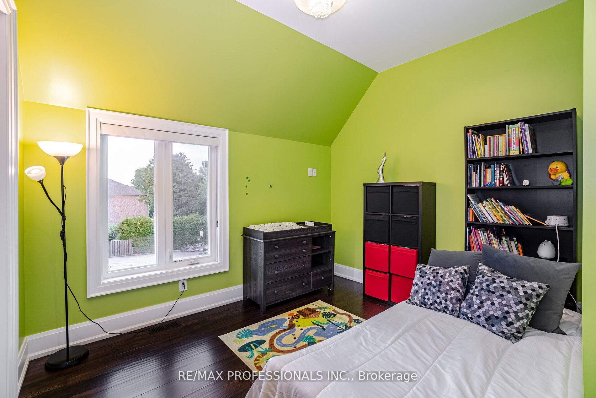 513 Hounslow Avenue