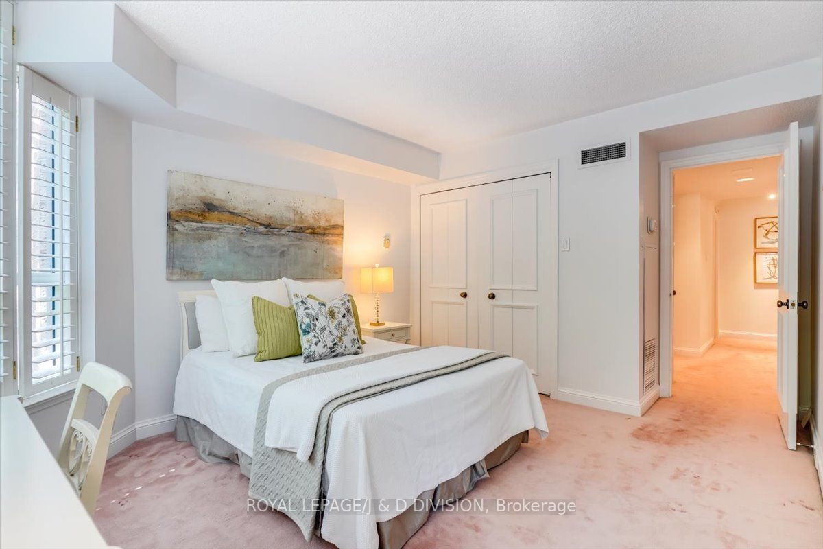 3800 Yonge St, #615