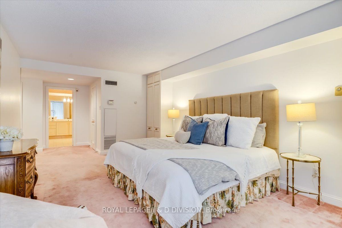 3800 Yonge St, #615