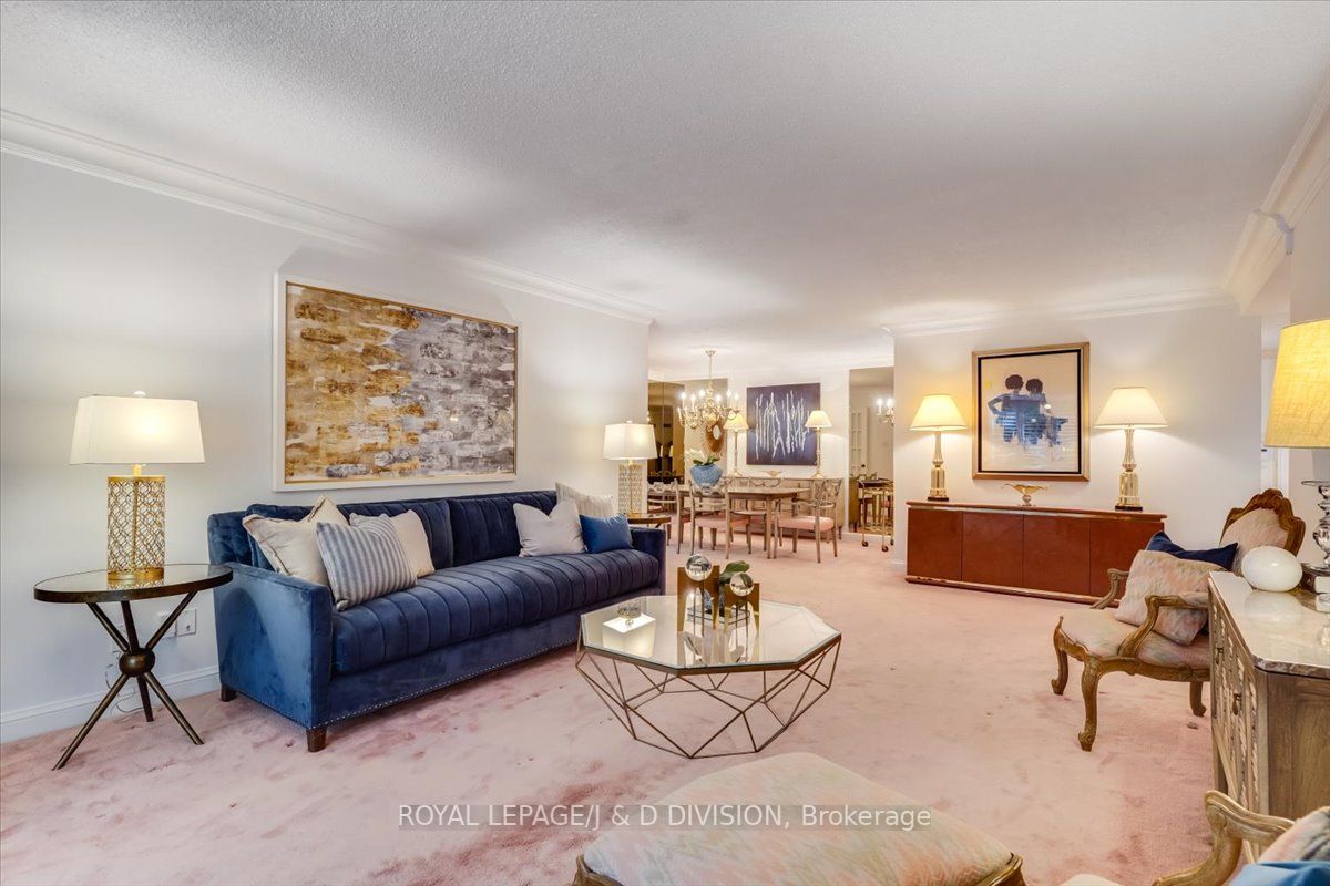 3800 Yonge St, #615