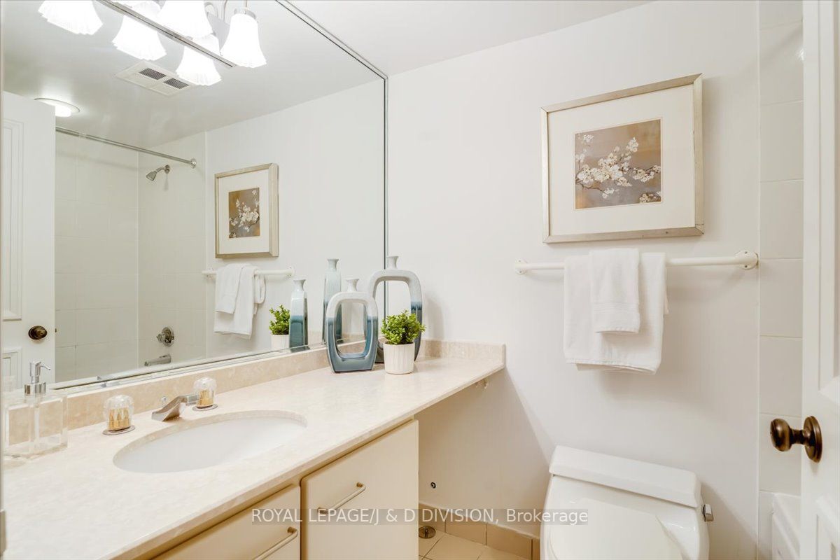 3800 Yonge St, #615