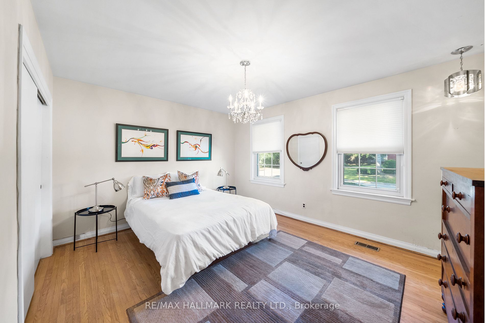 159 Newton Dr