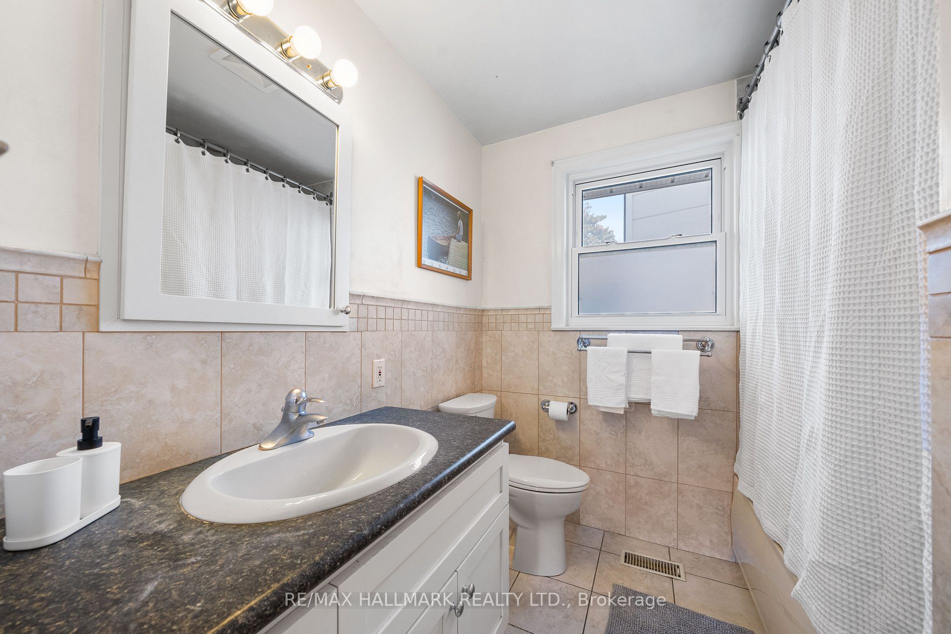 159 Newton Dr