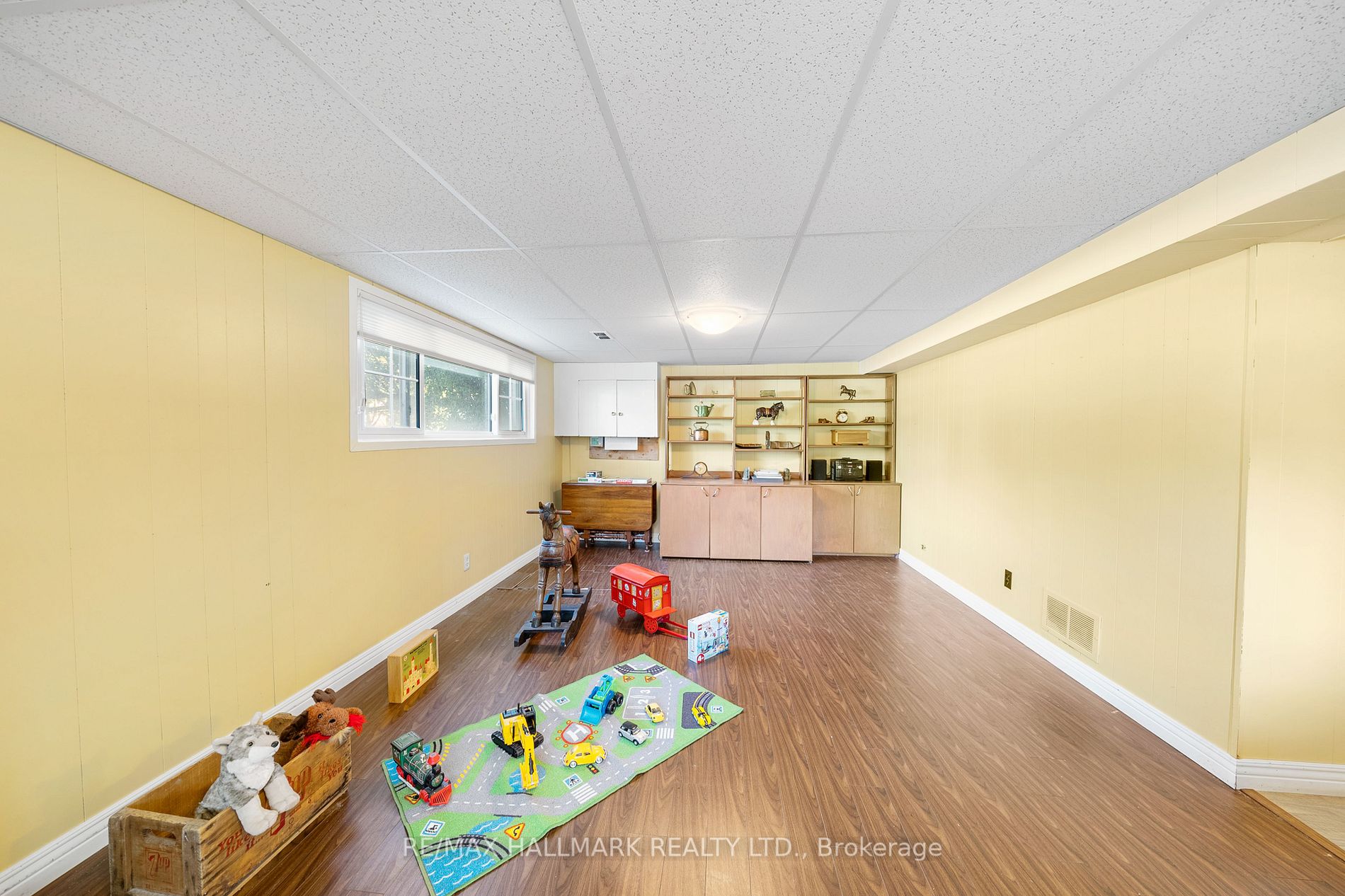 159 Newton Dr