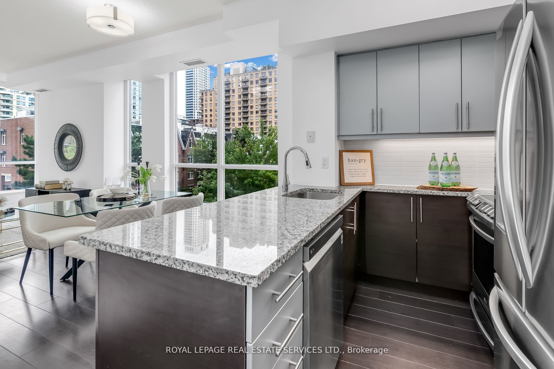 83 Redpath Ave, #210