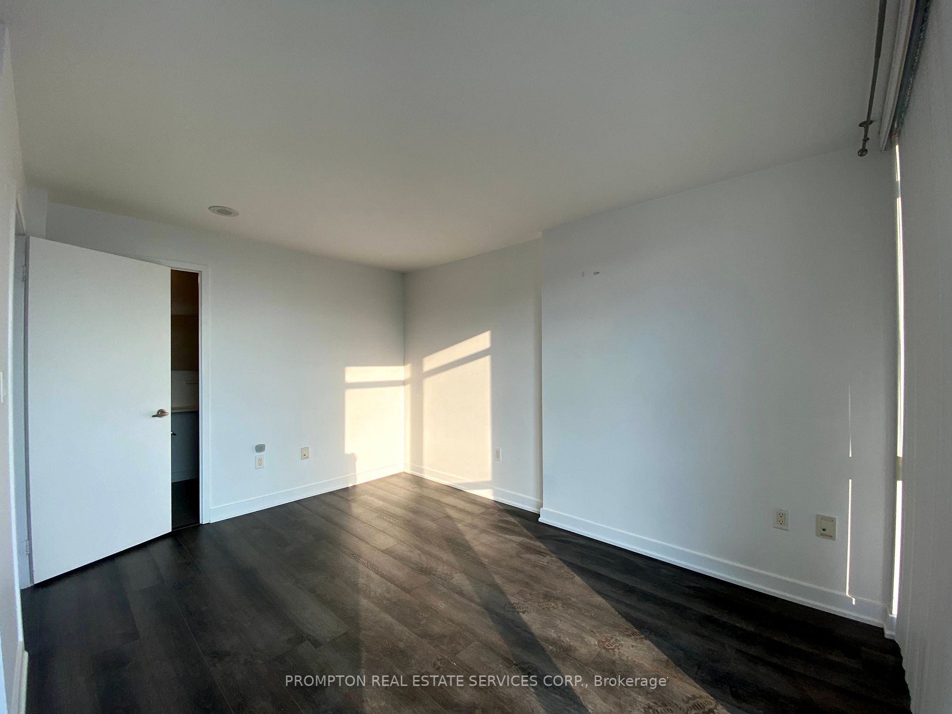 15 Fort York Blvd, #4703