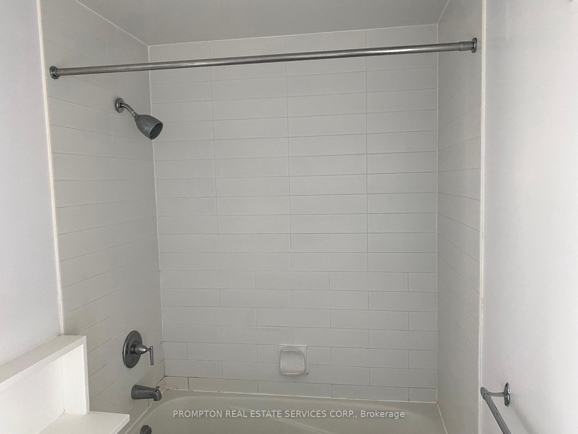 15 Fort York Blvd, #4703