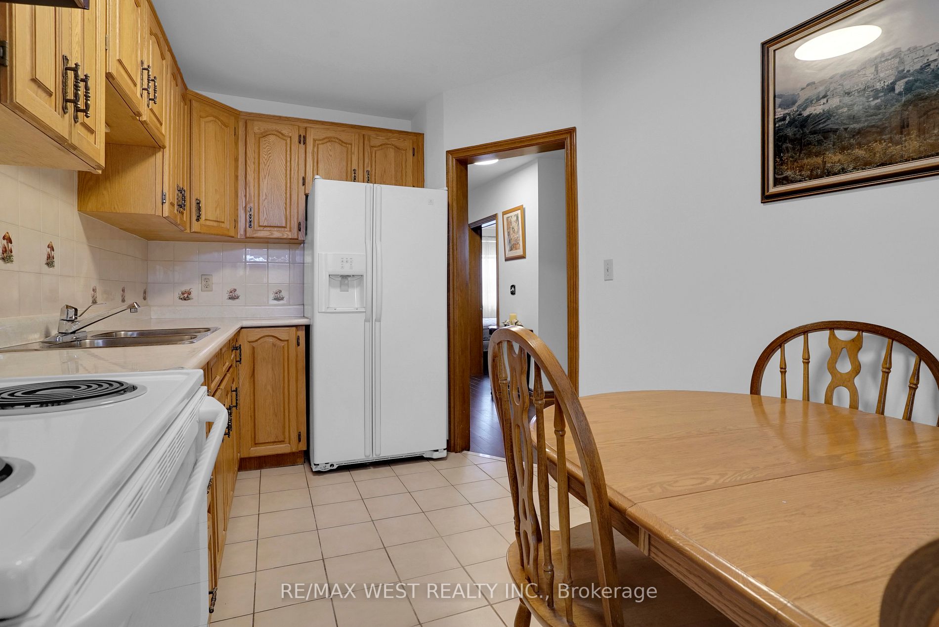 Listing C7010640 - Large Photo # 18