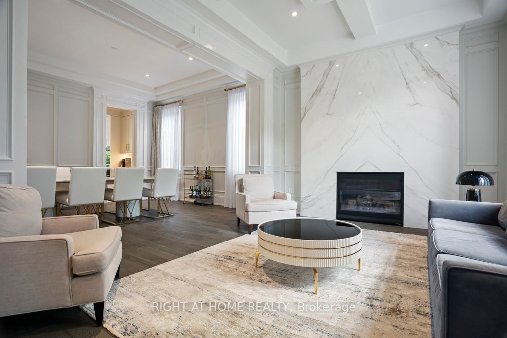 11 Whitman St