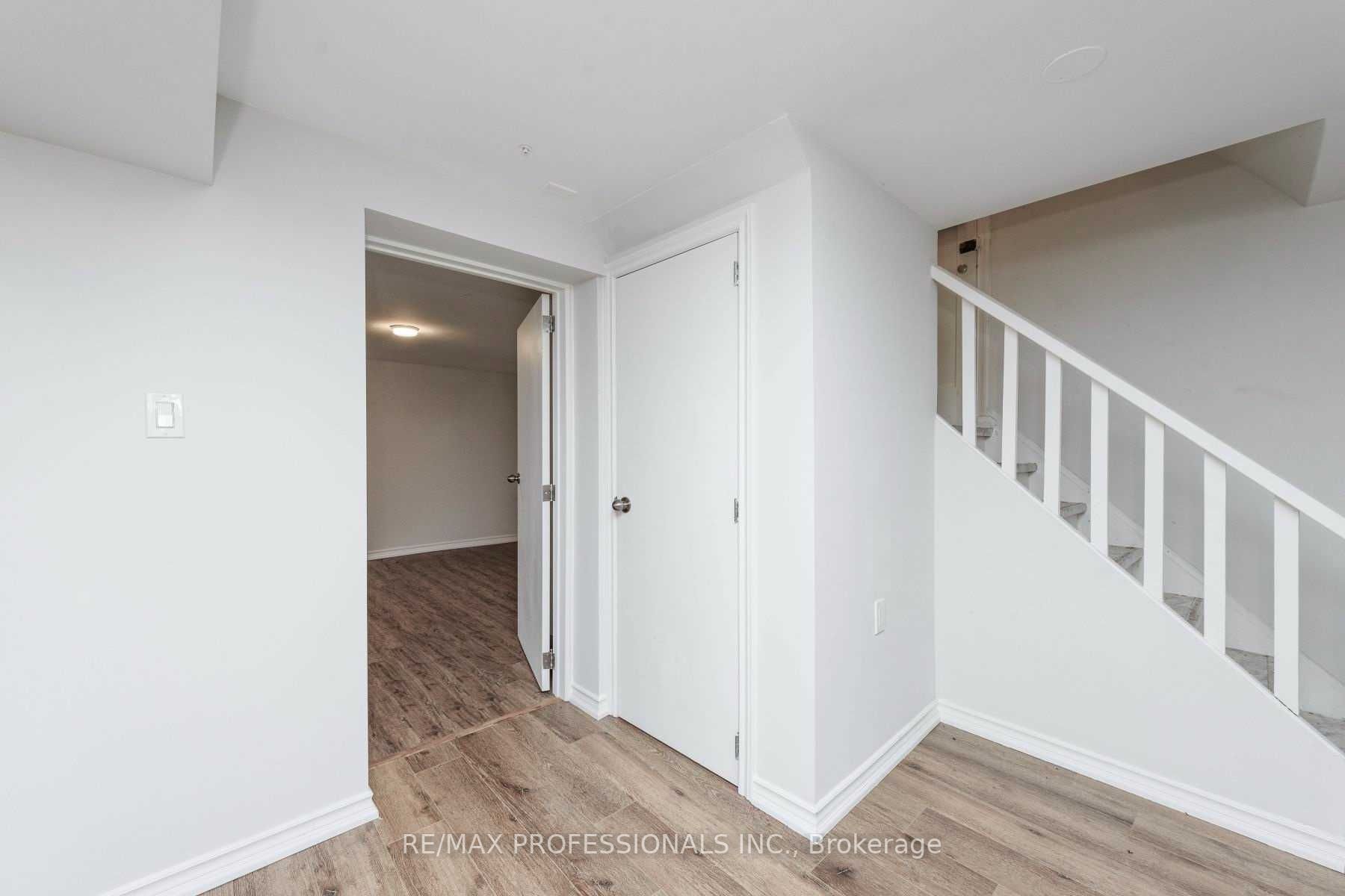 55 Bainbridge Ave, #Bsmt