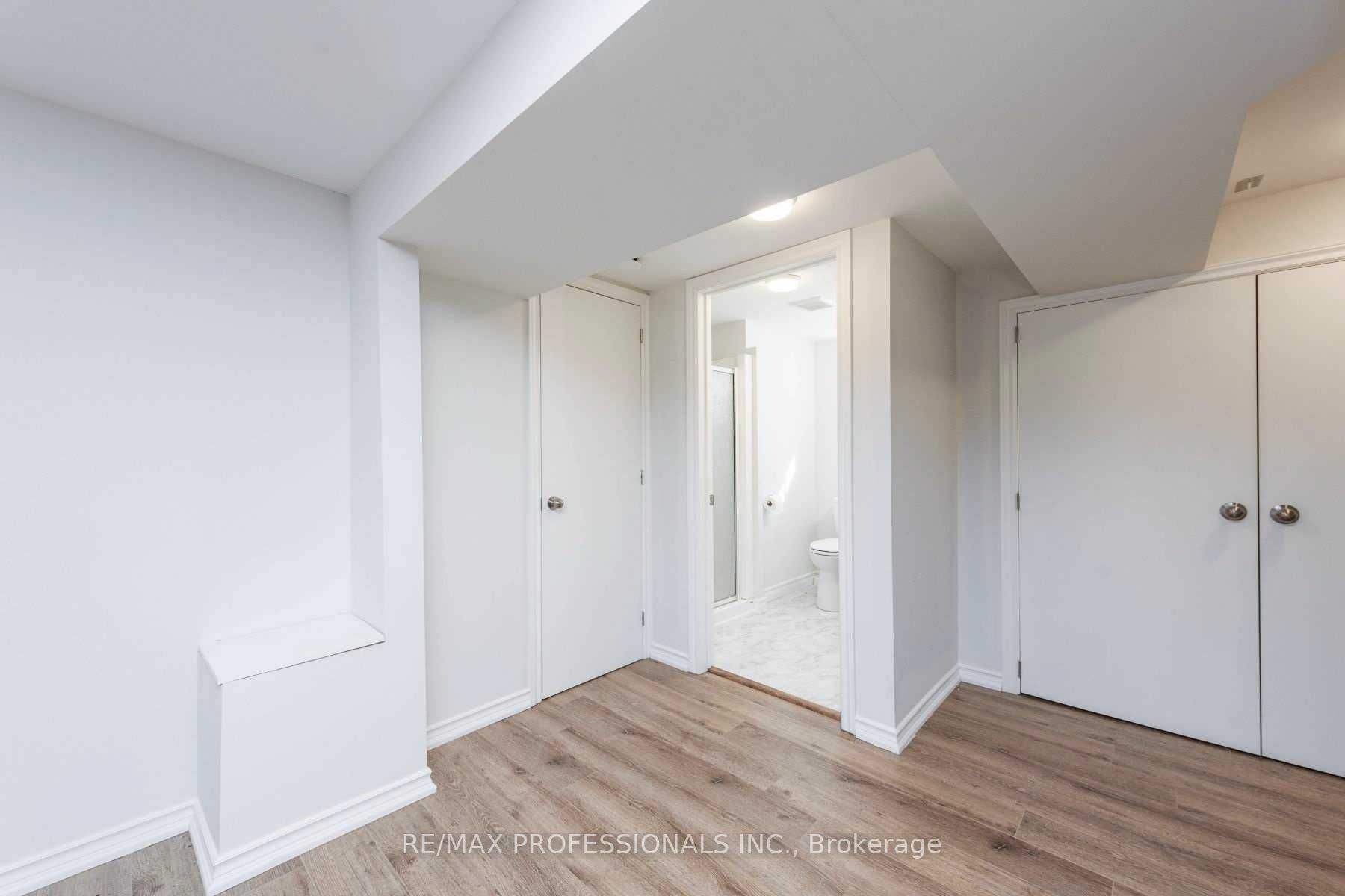 55 Bainbridge Ave, #Bsmt