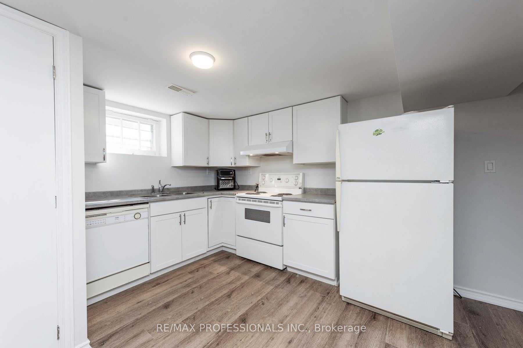 55 Bainbridge Ave, #Bsmt
